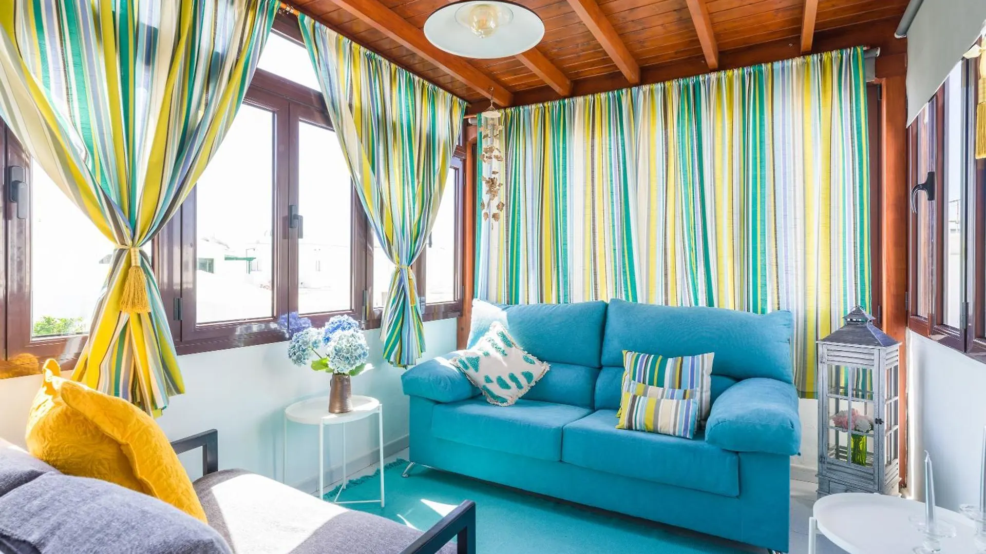 Vacacional Puerto Del Carmenアパートメント